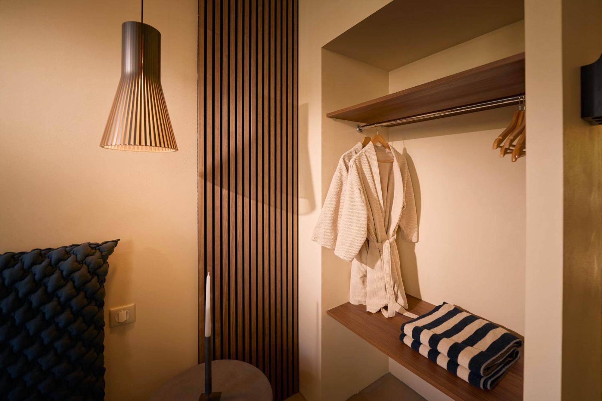 Suite Atypique - Jacuzzi Privatif En Centre Ville De Cognac Exteriör bild